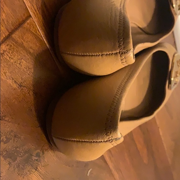 TORY BURCH Reva Tan Leather Ballet Flats 8 - Picture 4 of 7